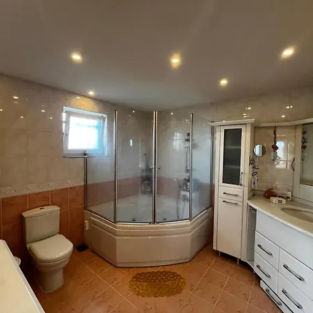 Villa Doga Icinde Havuzlu Huzuru Provincia di Istanbul